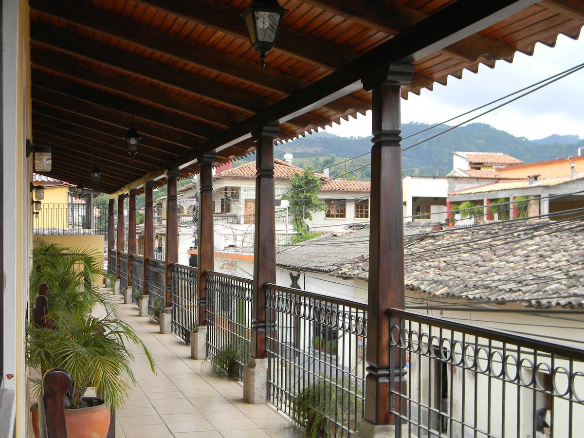 Berakah B&B- Central Park Copán 外观 照片