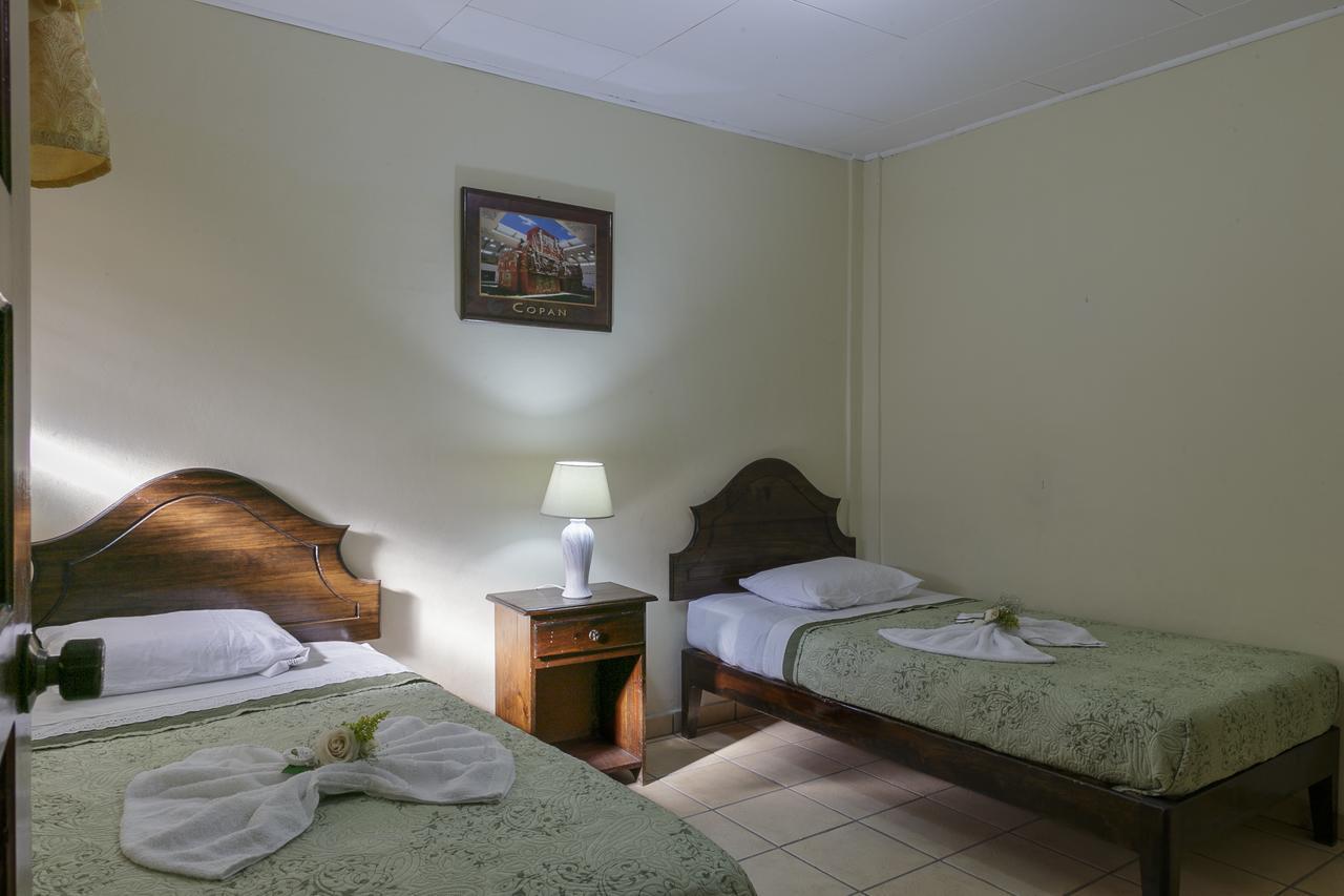 Berakah B&B- Central Park Copán 外观 照片