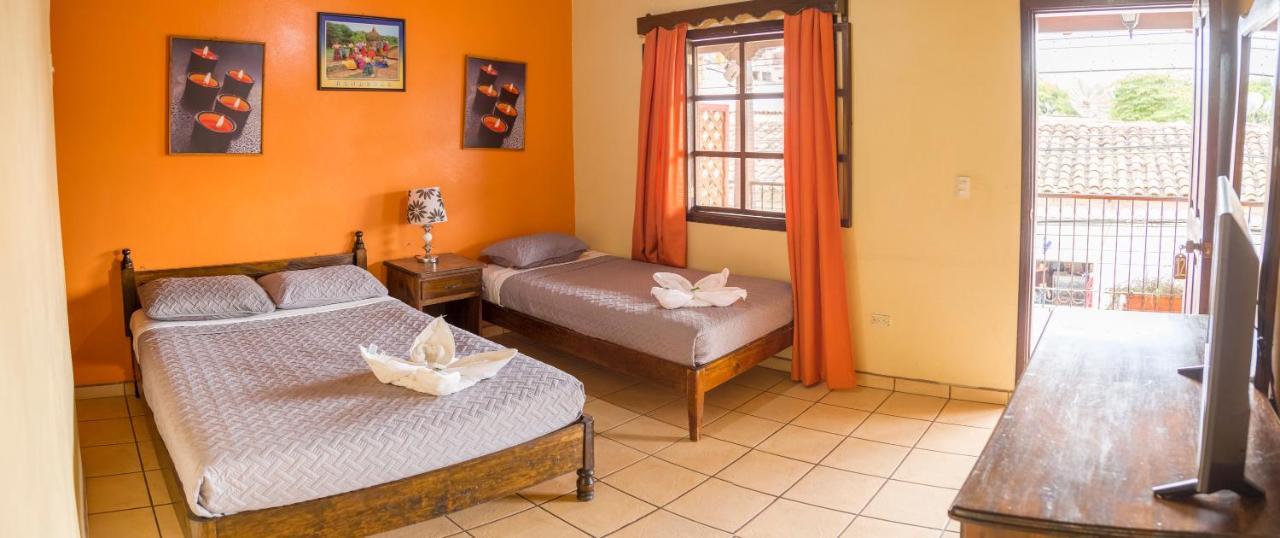 Berakah B&B- Central Park Copán 外观 照片